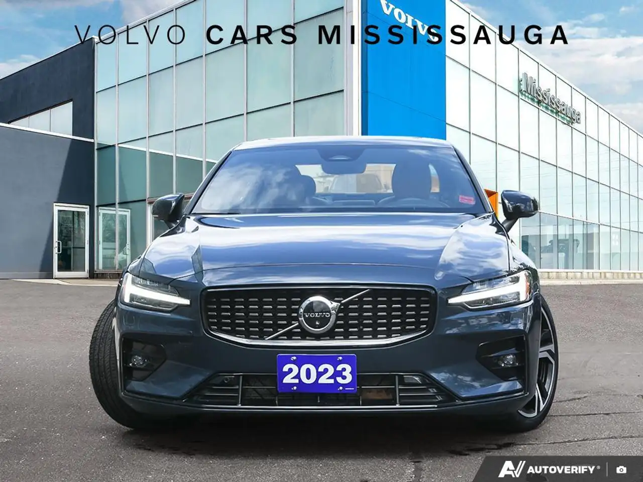 Volvo S60 снимка Volvo S60