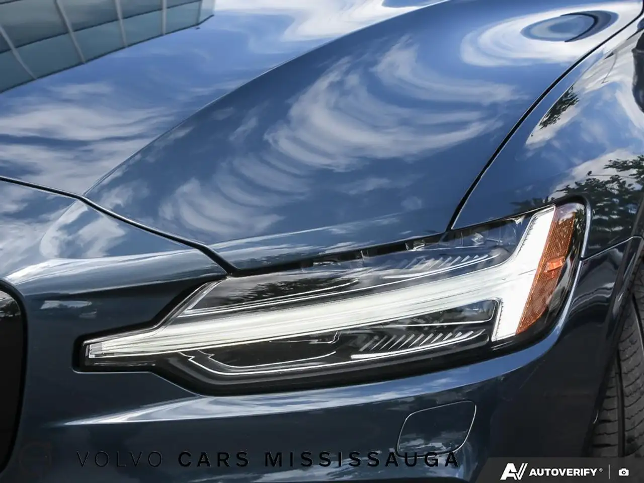 Volvo S60 снимка Volvo S60
