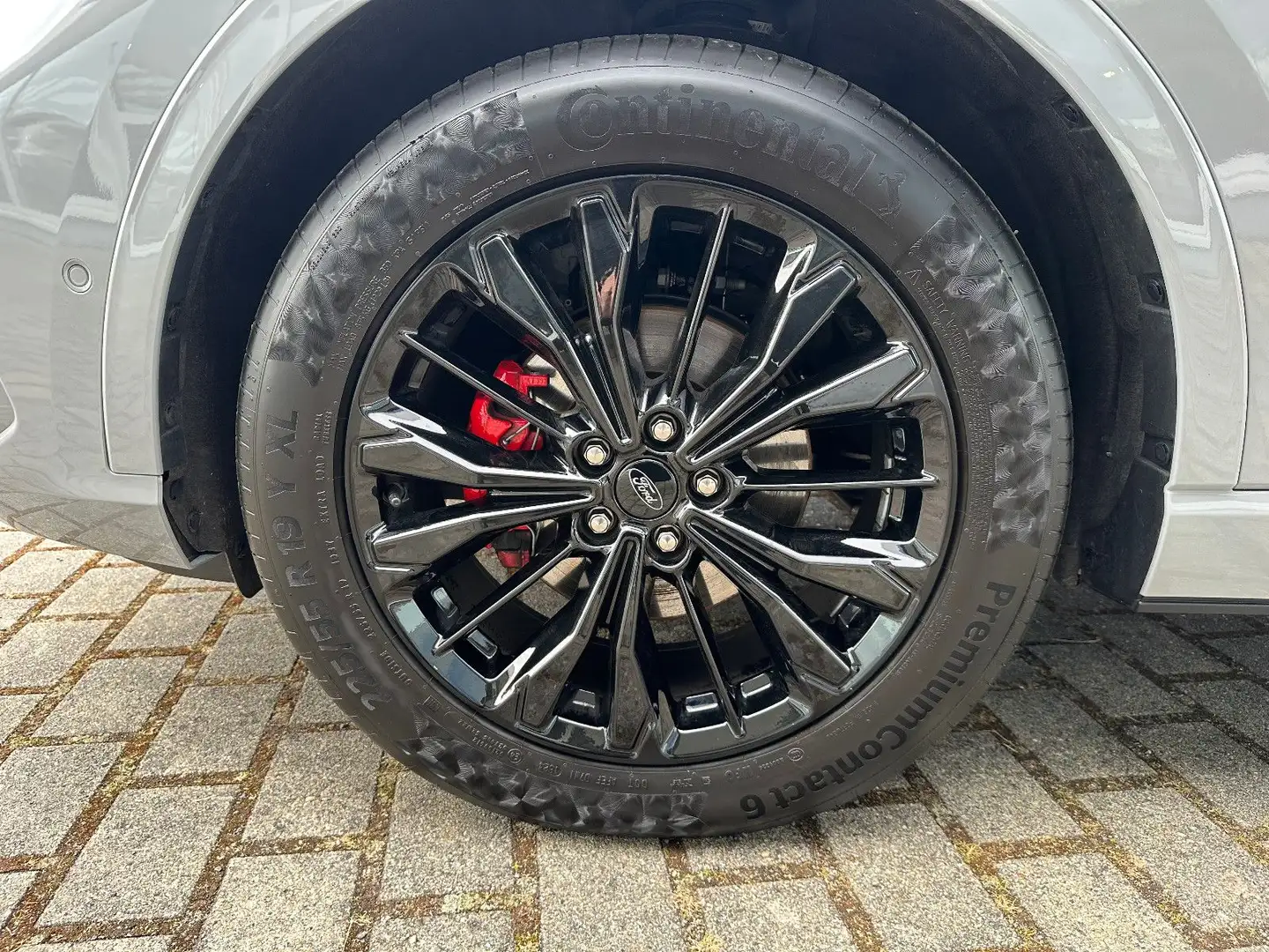 Ford Kuga Full Hybrid Graphite Tech Edition Grau - 2