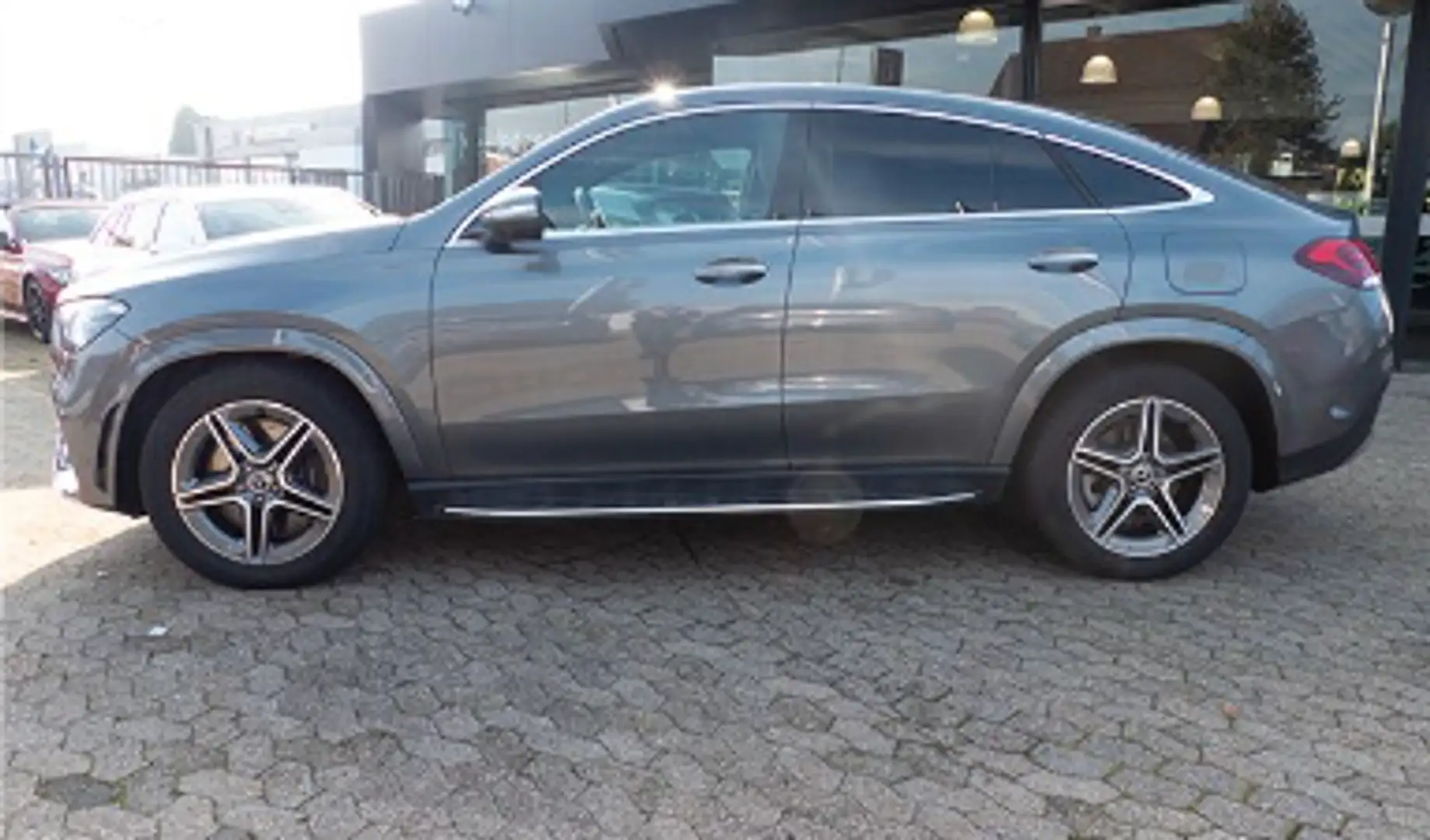 Mercedes-Benz MERCEDES-BENZ Clase GLE Todoterreno  Automático d Gris - 2