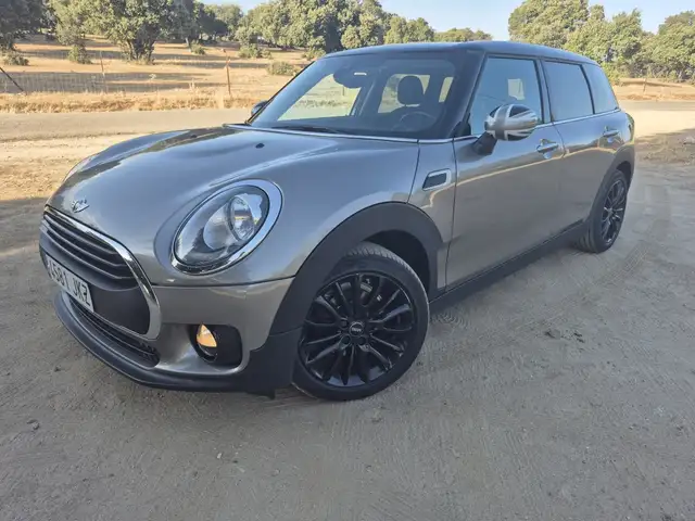 MINI Cooper D Aut.