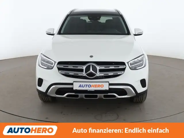 Mercedes-Benz GLC view 9