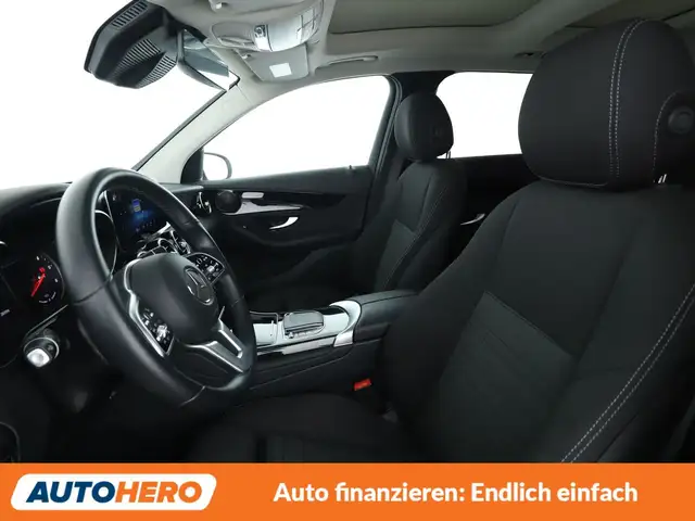 Mercedes-Benz GLC view 10