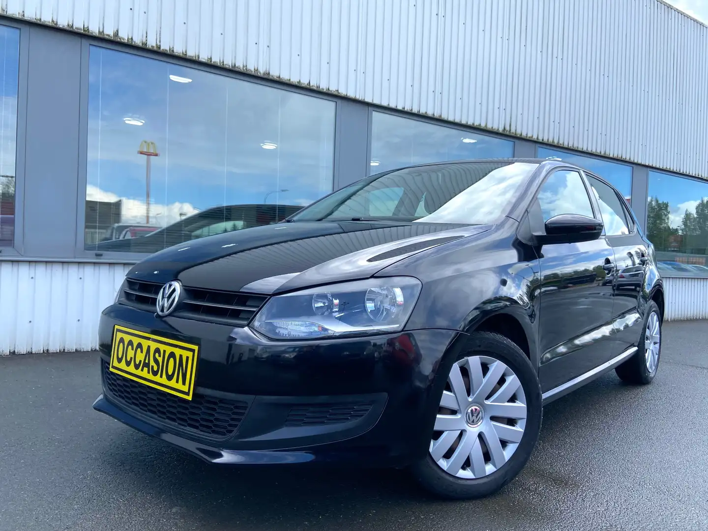 Volkswagen Polo 1.2i *ESSENCE* COMFORTLINE* Schwarz - 1