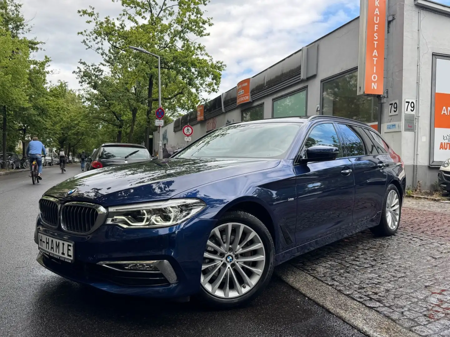 BMW 540 d Xdrive SERVICPAKET PANO 360° GESTIK HUD H&K Blau - 2