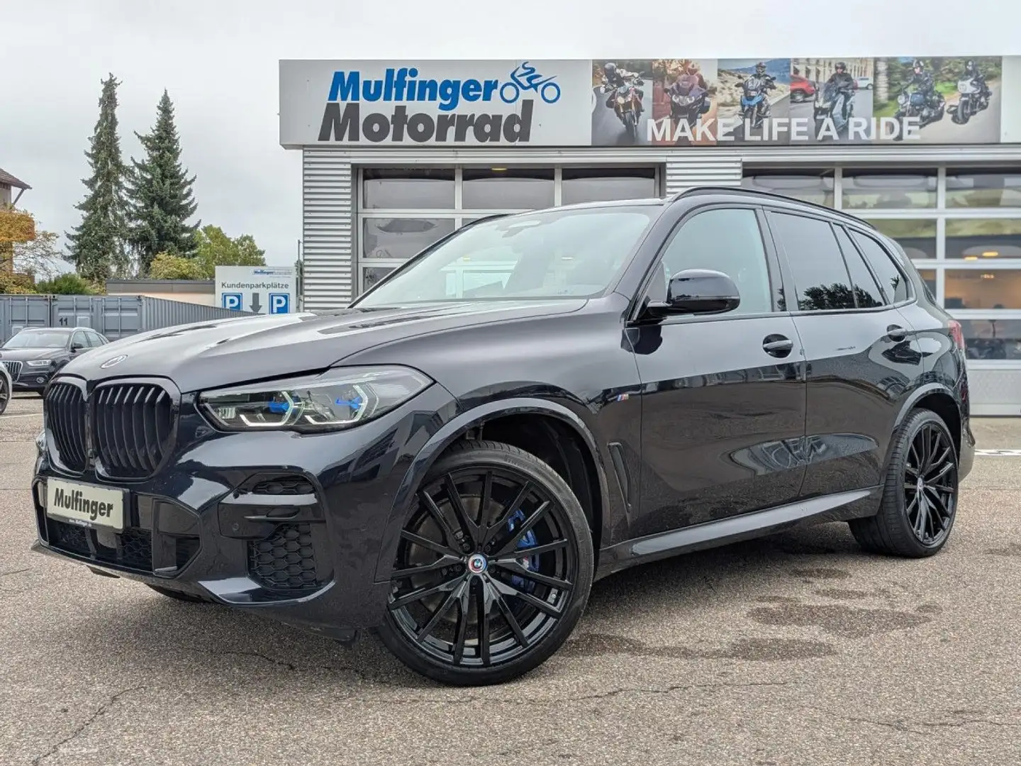 BMW X5 M50i HUD ACC PanoD.Laser KomfS.SuView.H/K 22" Nero - 2