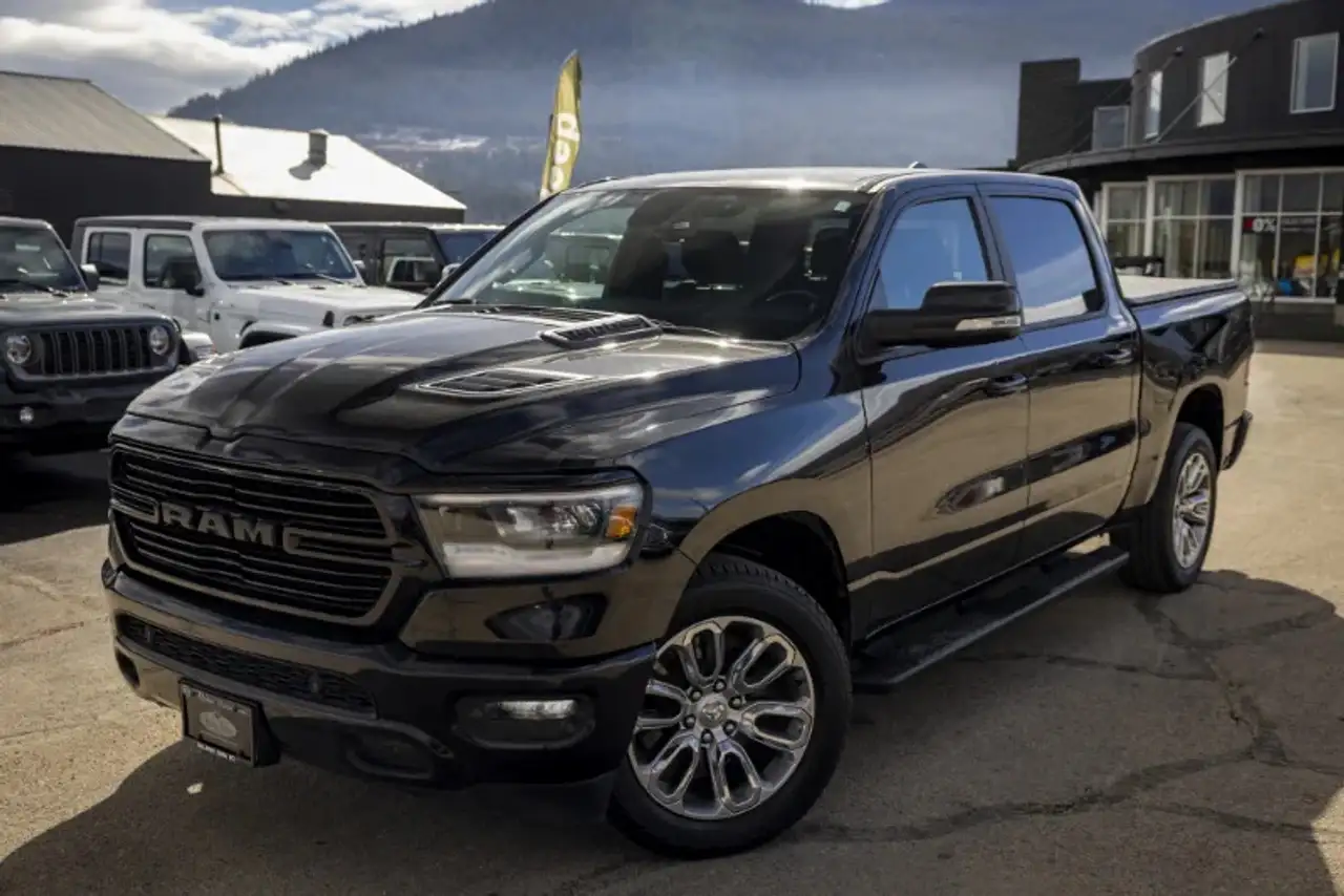 RAM 1500 снимка RAM 1500