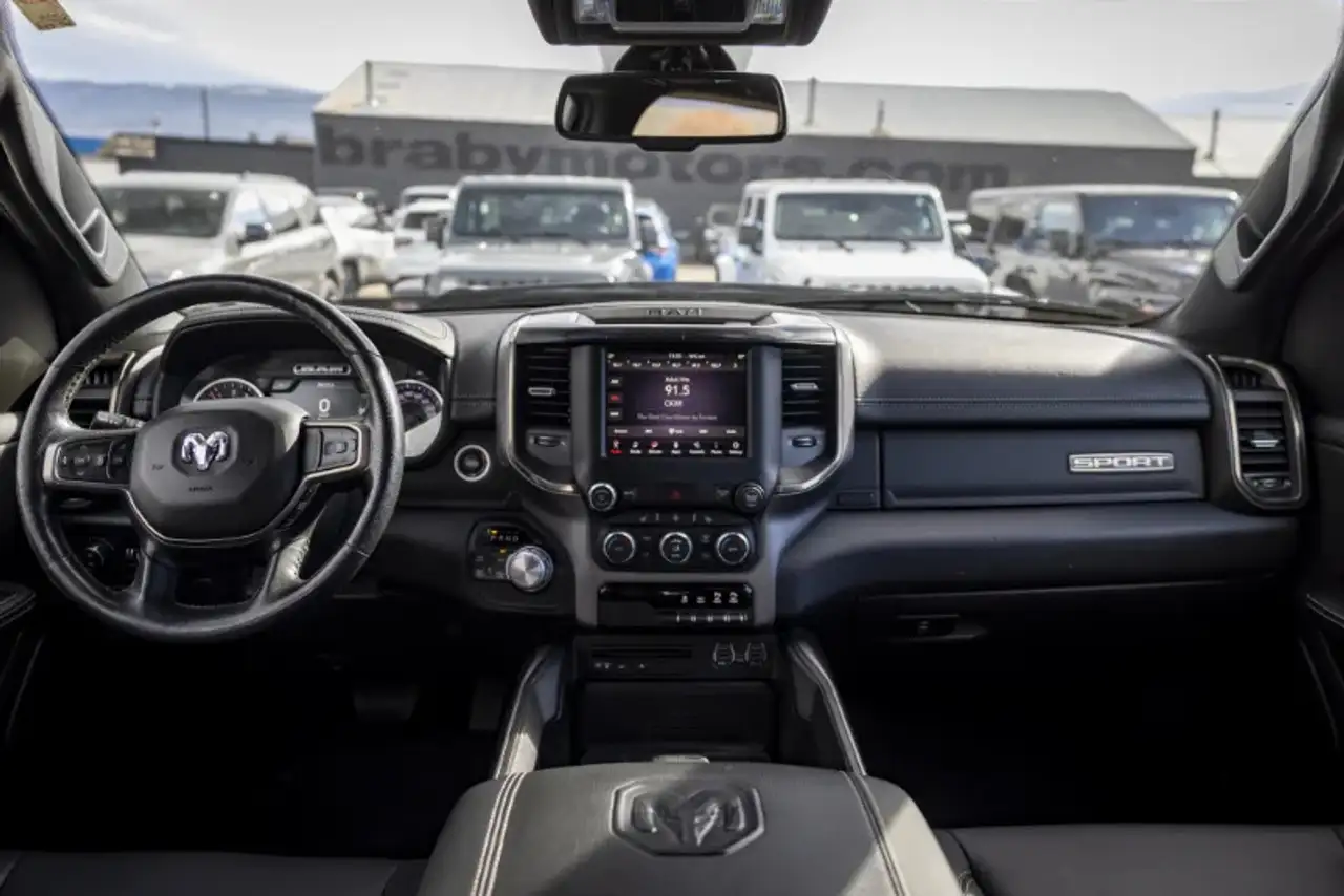 RAM 1500 снимка RAM 1500