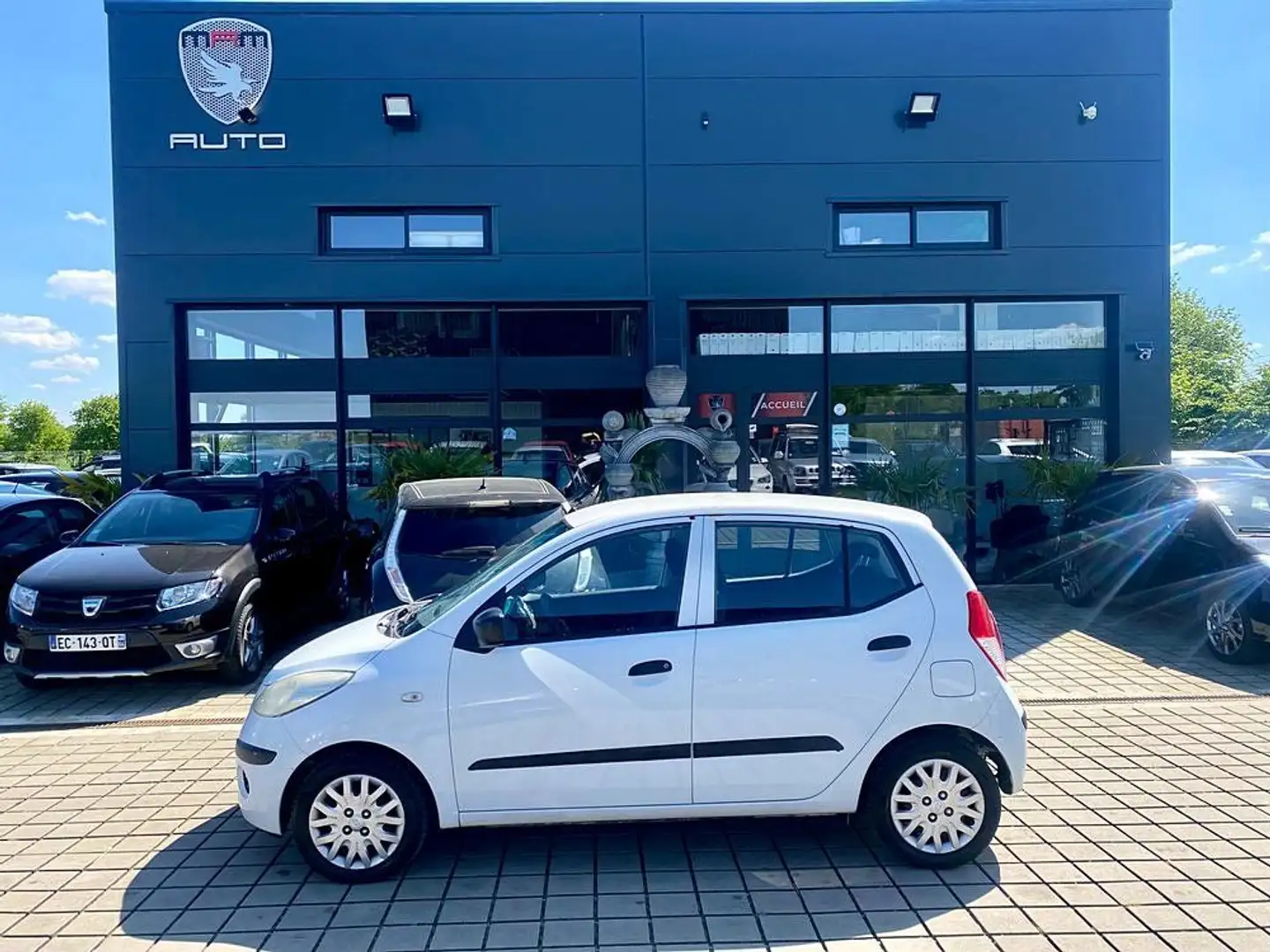 Hyundai i10 I 10 1.2i 16V 80CH PACK CONFORT Blanc - 1