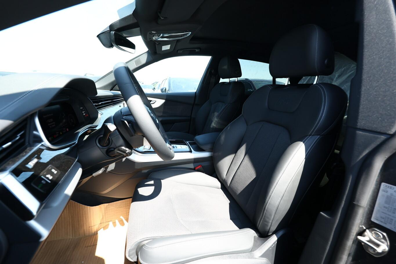 Audi Q8 S line 2xS AssistenzP+ 22Z Laser Pano B&O PrivG... — photo 6