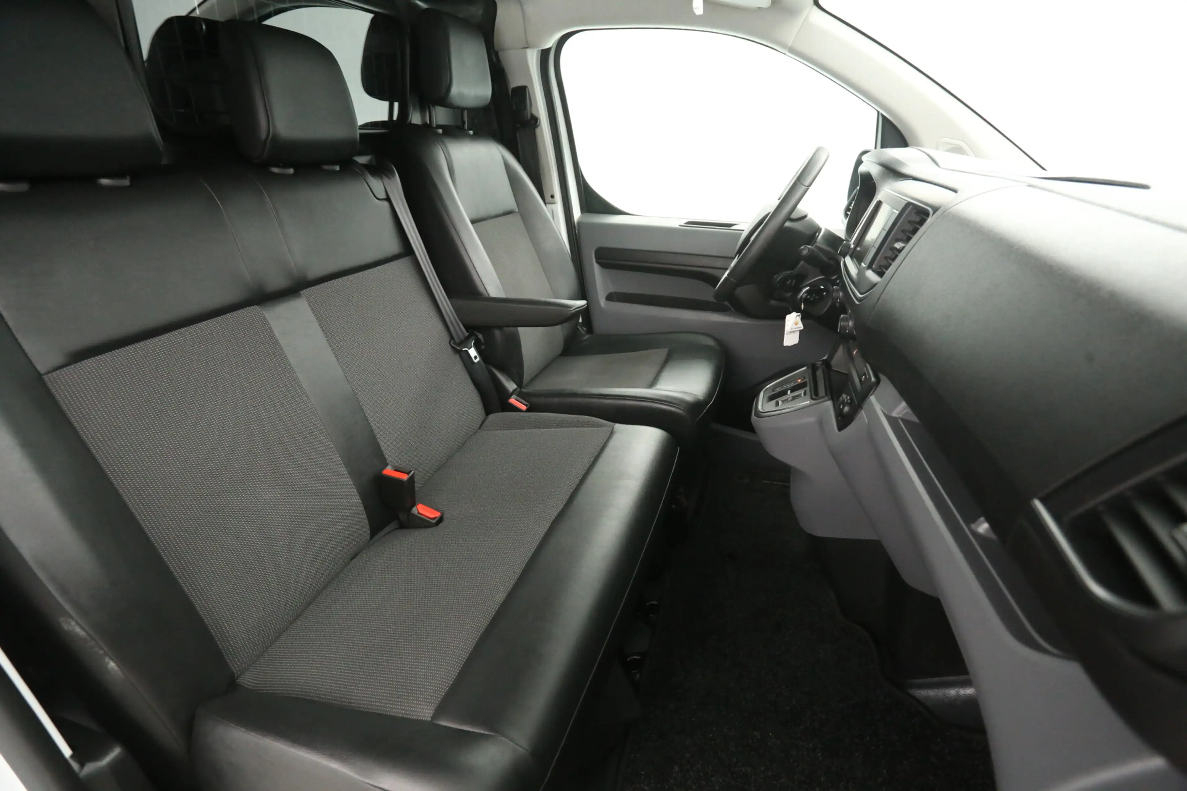 Peugeot e-Expert Citroen e-Jumpy 75 kWh L2H1 | Snelladen | SOH 93% — photo 13