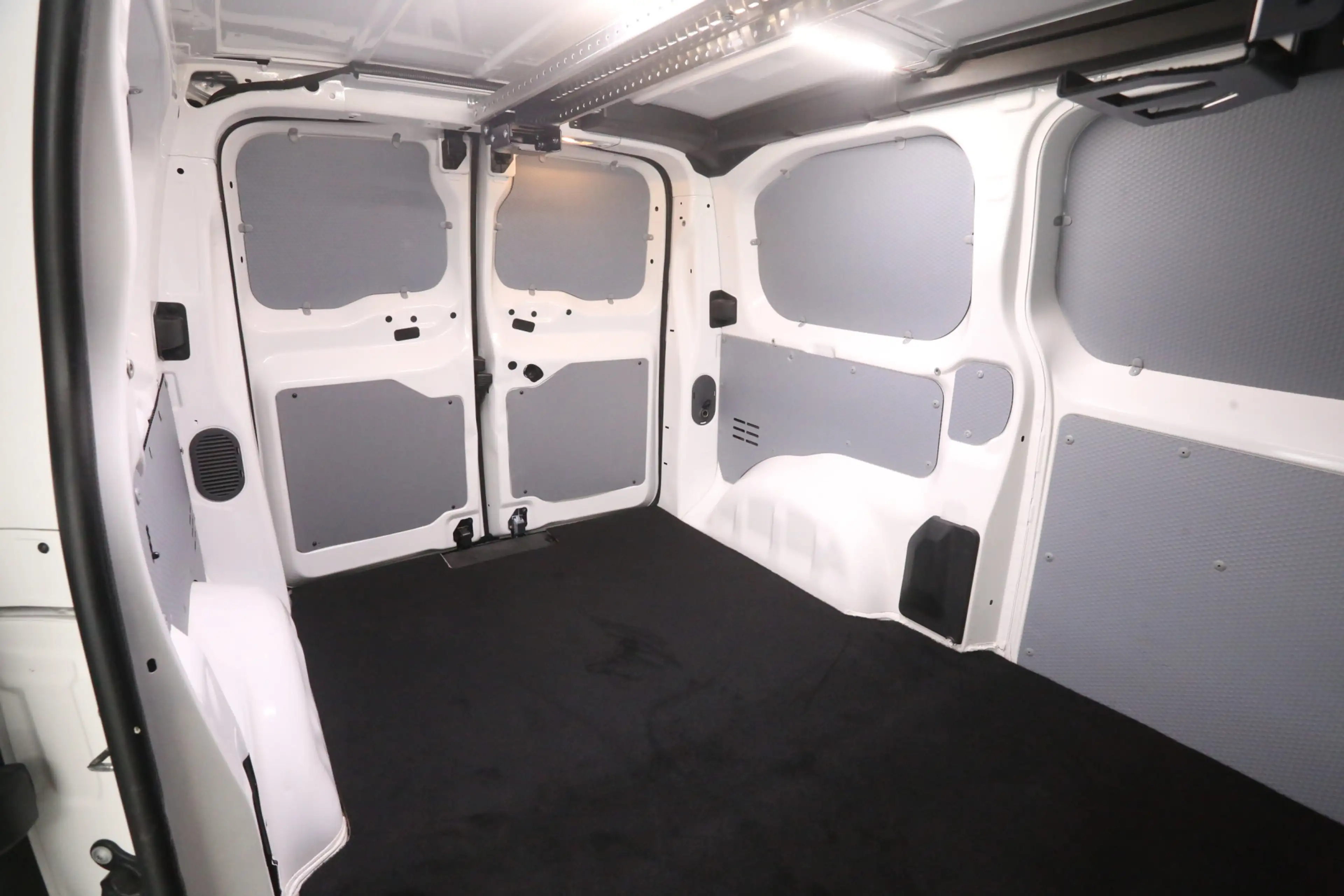 Peugeot e-Expert Citroen e-Jumpy 75 kWh L2H1 | Snelladen | SOH 93% — photo 27