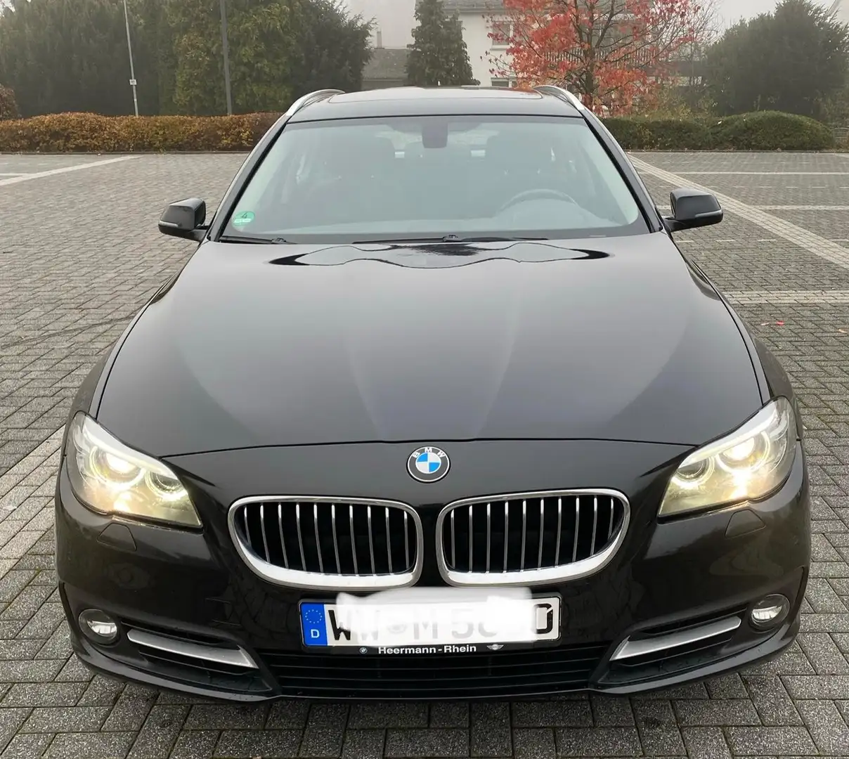 BMW 525 525d xDrive Touring Aut. Modern Line - 2