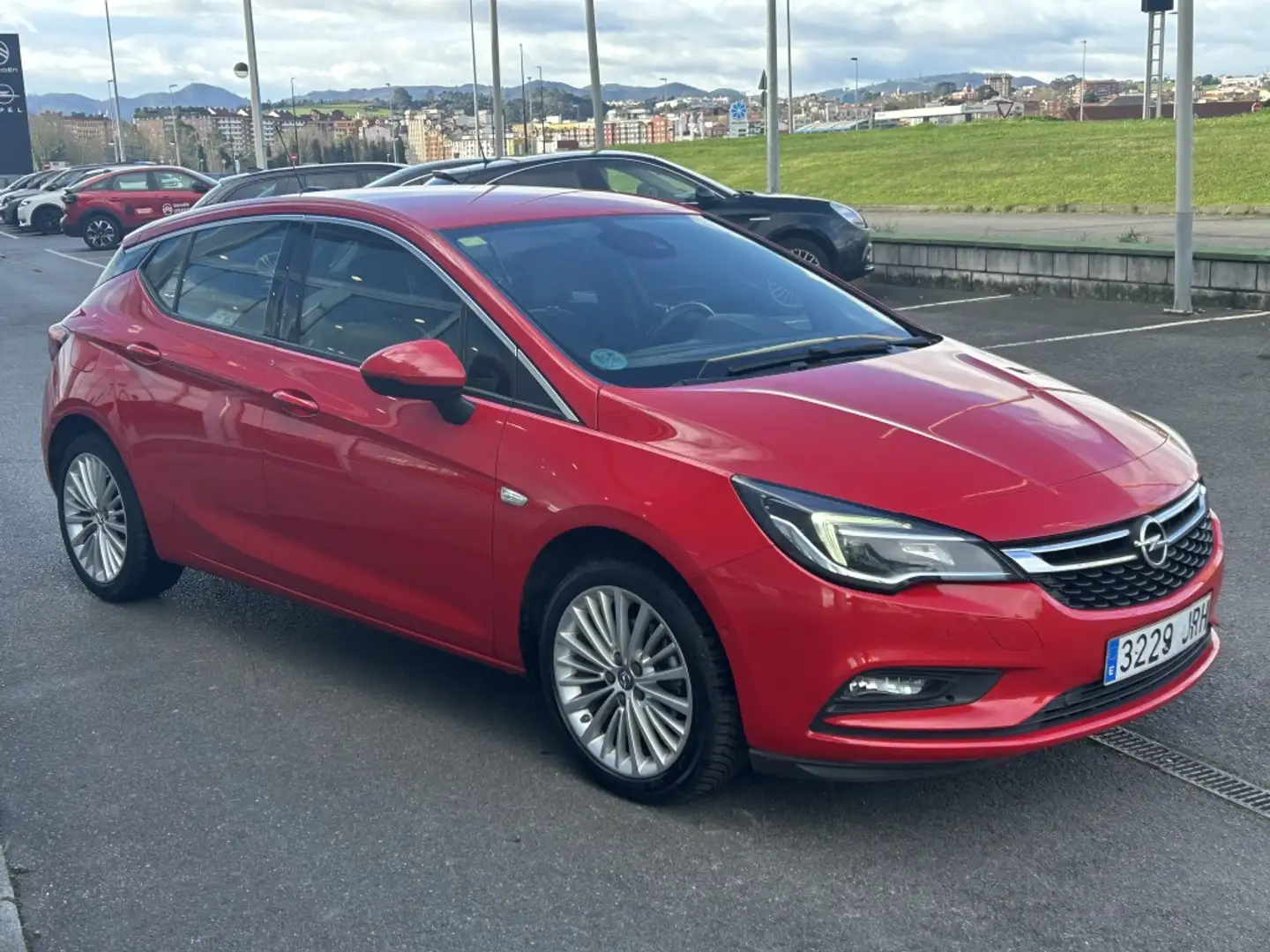 Opel Astra 1.4T S/S Excellence 150 Aut. Rot - 2