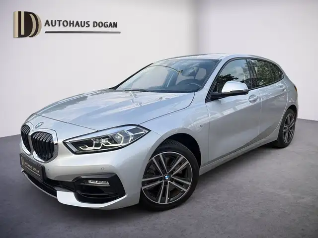 Bmw 120 i Aut.*SportLine*Virtual*Head Up*Leder*Carpla