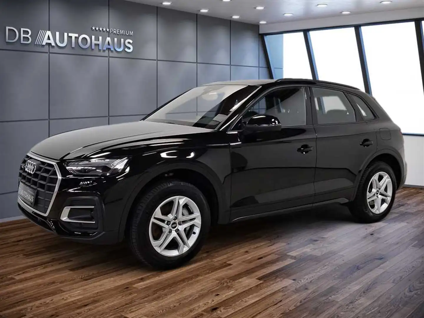 Audi Q5 50 2.0 TFSI e quattro S-tronic Schwarz - 1