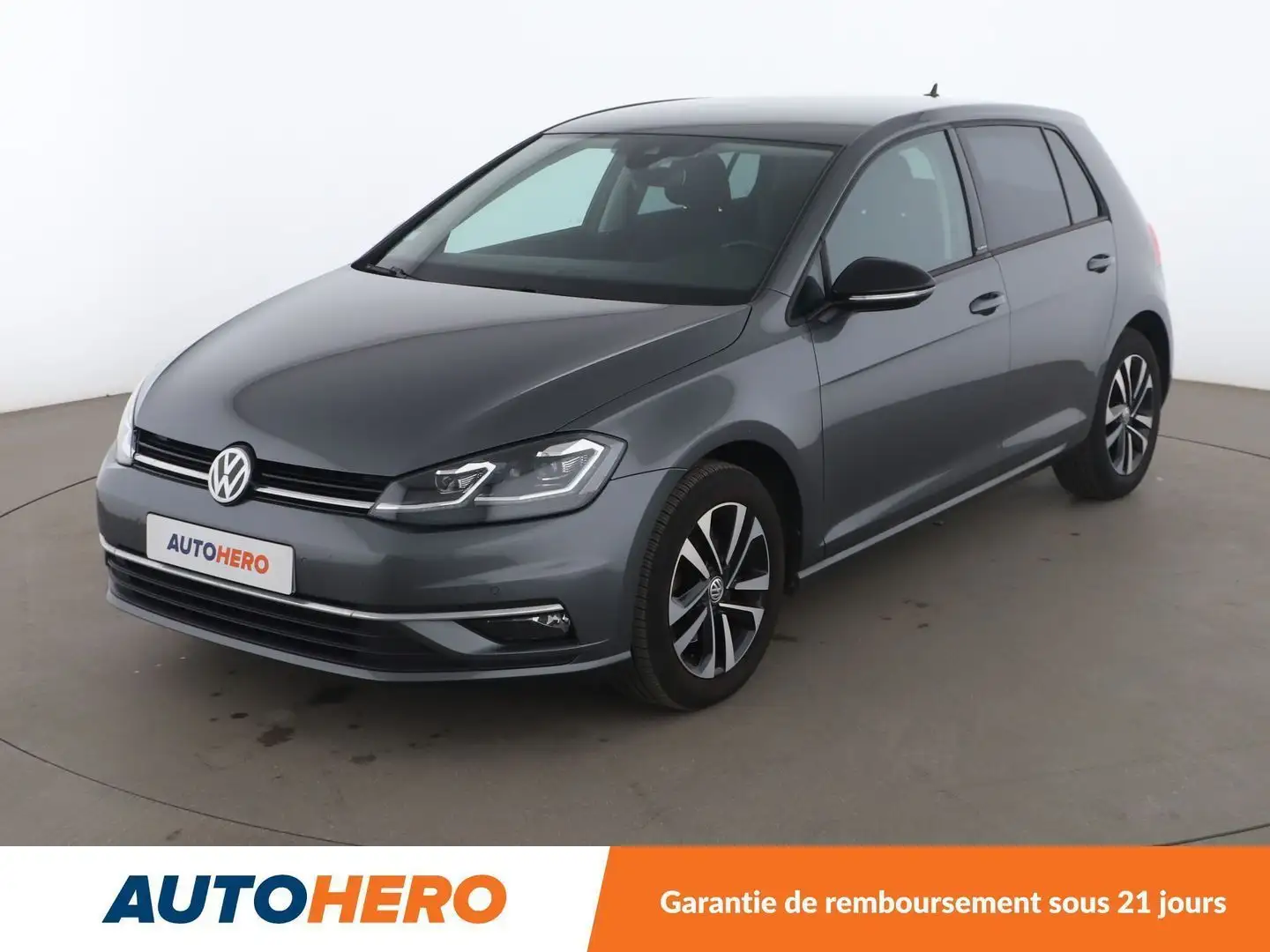 Volkswagen Golf 1.5 TSI EVO IQ.Drive DSG7 Gris - 1