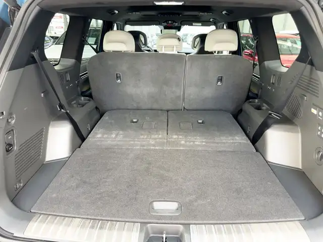 Kia Ev9 view 6