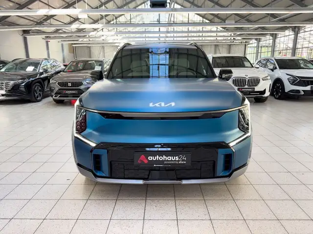Kia Ev9 view 2