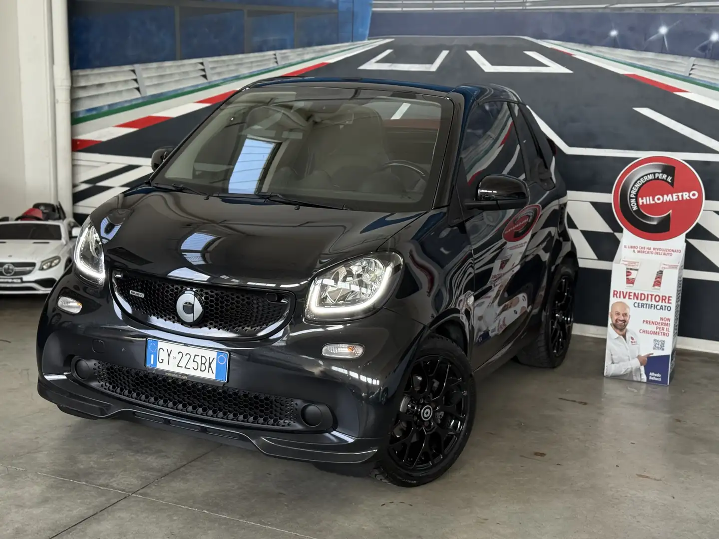 smart brabus 0.9 CABRIO EXCLUSIVE JBL Noir - 1
