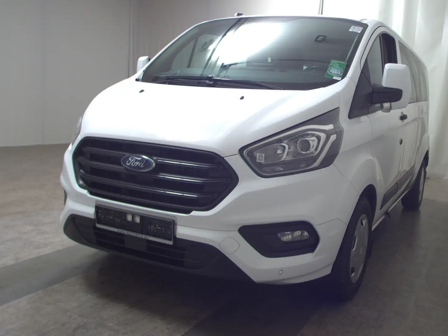 Ford Transit Custom 2.0 TDCi Trend 9-Sitze Navi PDC Weiß - 2