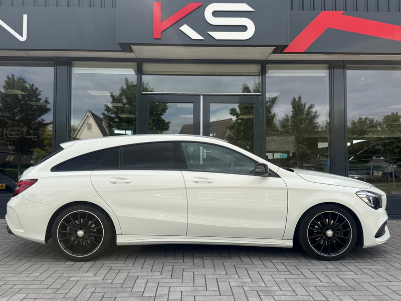 Mercedes-Benz CLA 180 Shooting Brake Facelift AMG Night Camera — photo 8