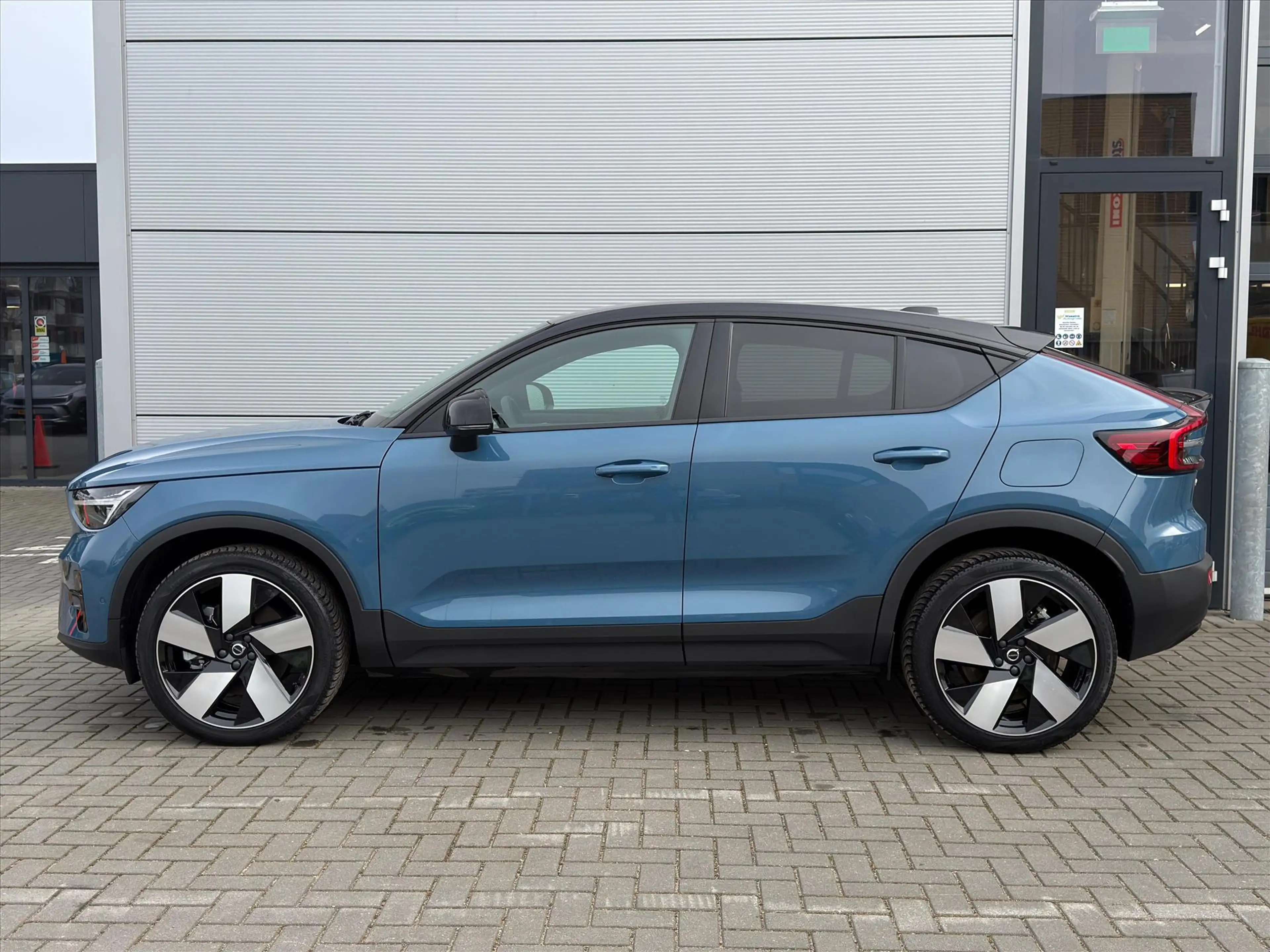 Volvo C40 Recharge Twin Pure electric 408pk Intro Edition | — photo 4