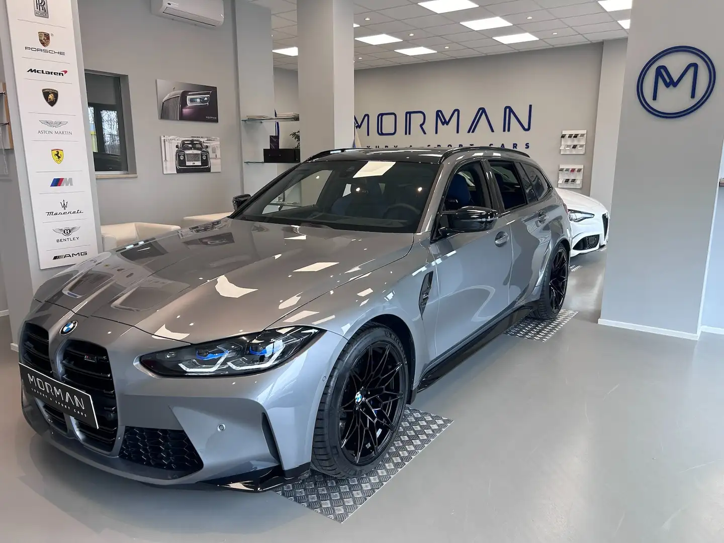 BMW M3 M3 Touring 3.0 Competition M xdrive auto Grey - 1