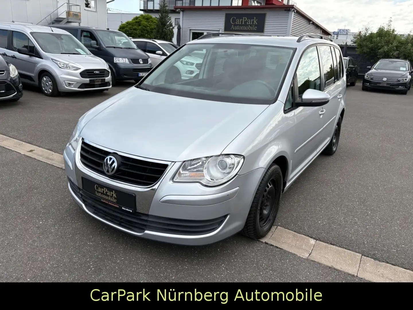 Volkswagen Touran Trendline Klima Sitzheizung Plateado - 1