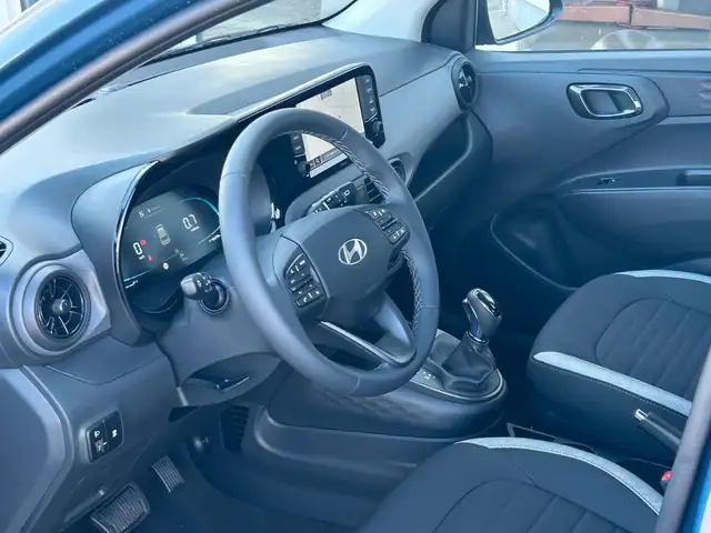 Hyundai I10 view 10