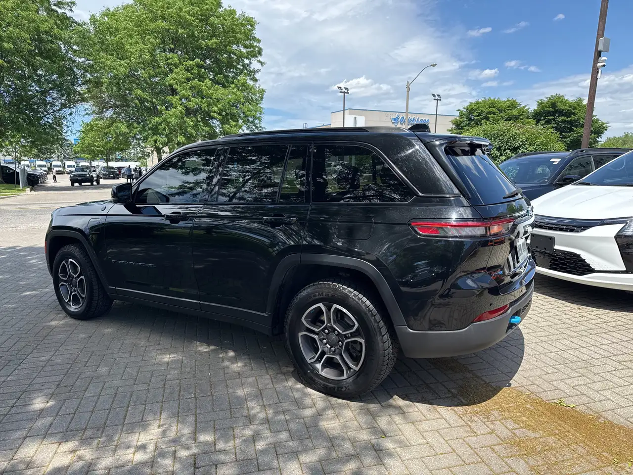 Jeep Grand Cherokee снимка Jeep Grand Cherokee