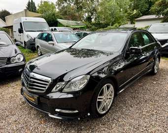 V8 AMG Paket Navi Pano Leder LED 18 Zoll ACC