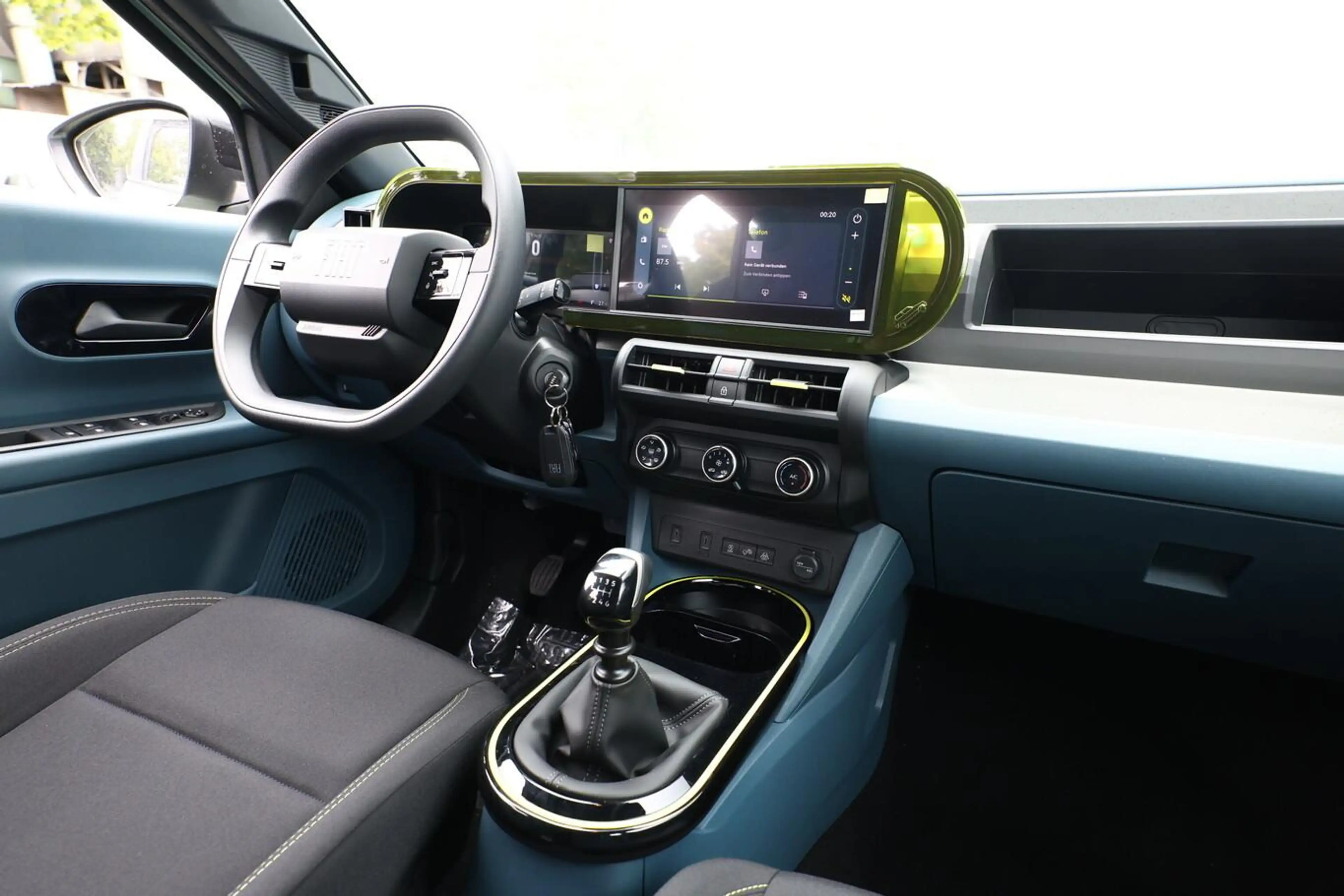 Fiat Grande Panda Icon TechP Nav 2xPDC Kam PixelLED 74 kW (101 PS... — photo 9