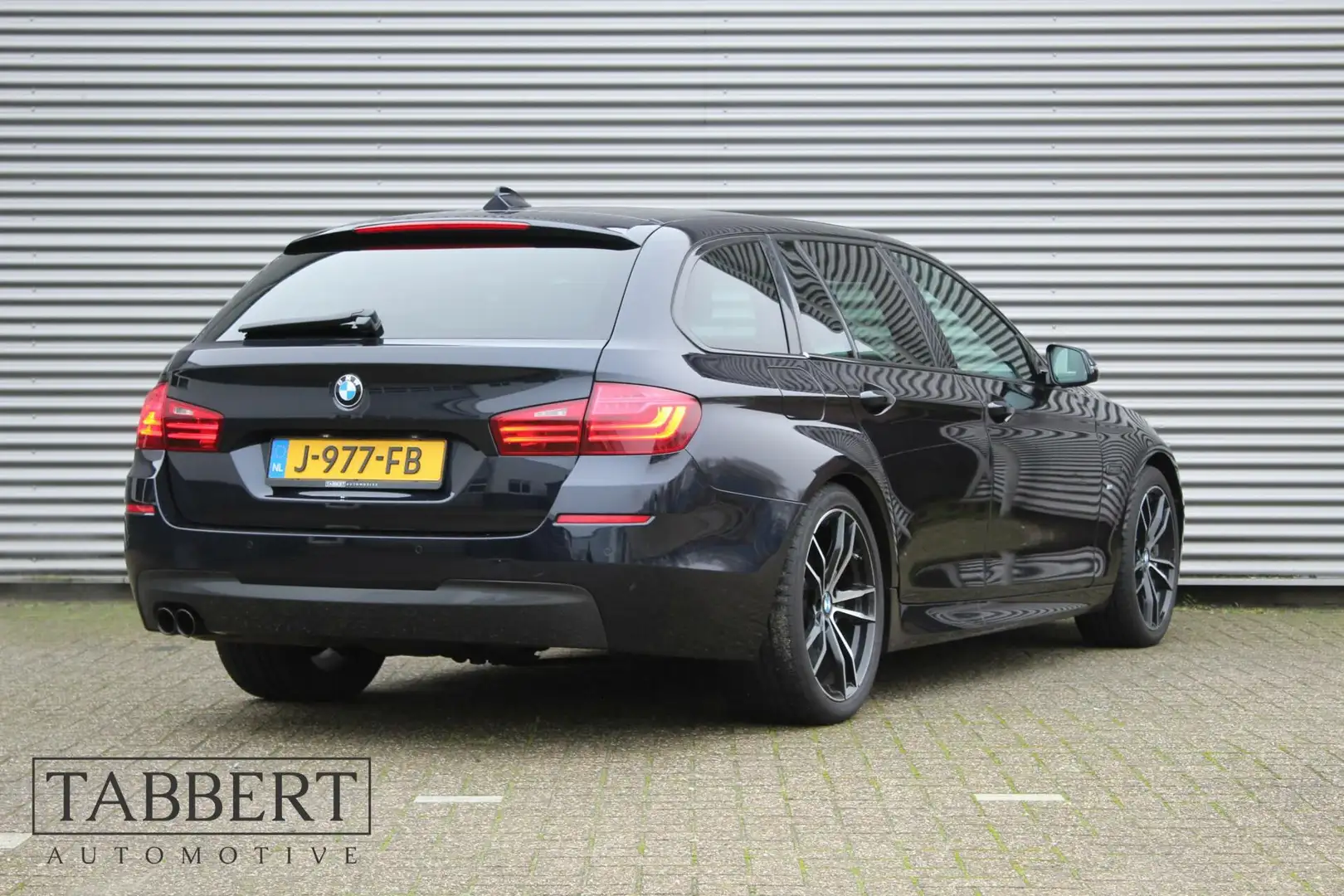 BMW 530 5-serie Touring 530d Executive M Pakket Nero - 2