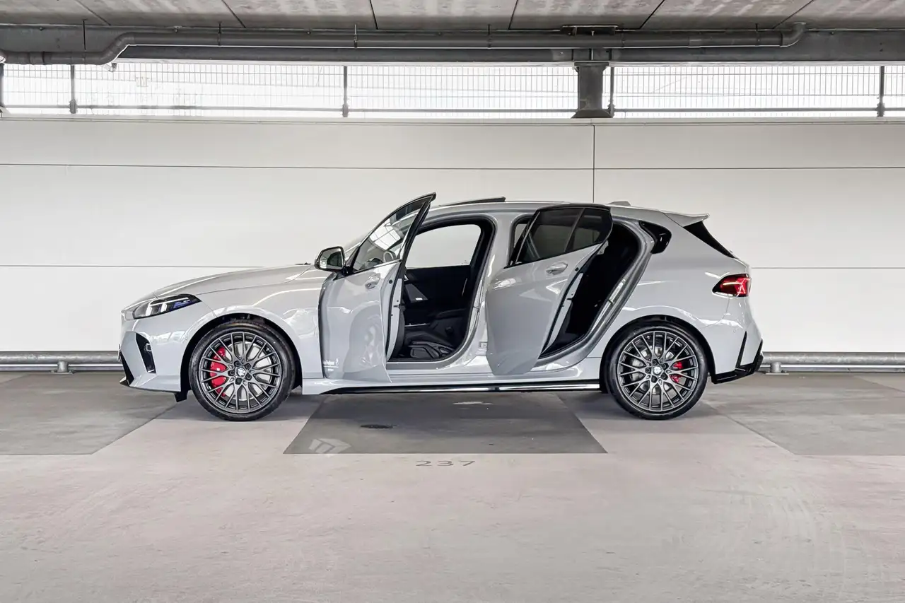 BMW 1 Series 2026