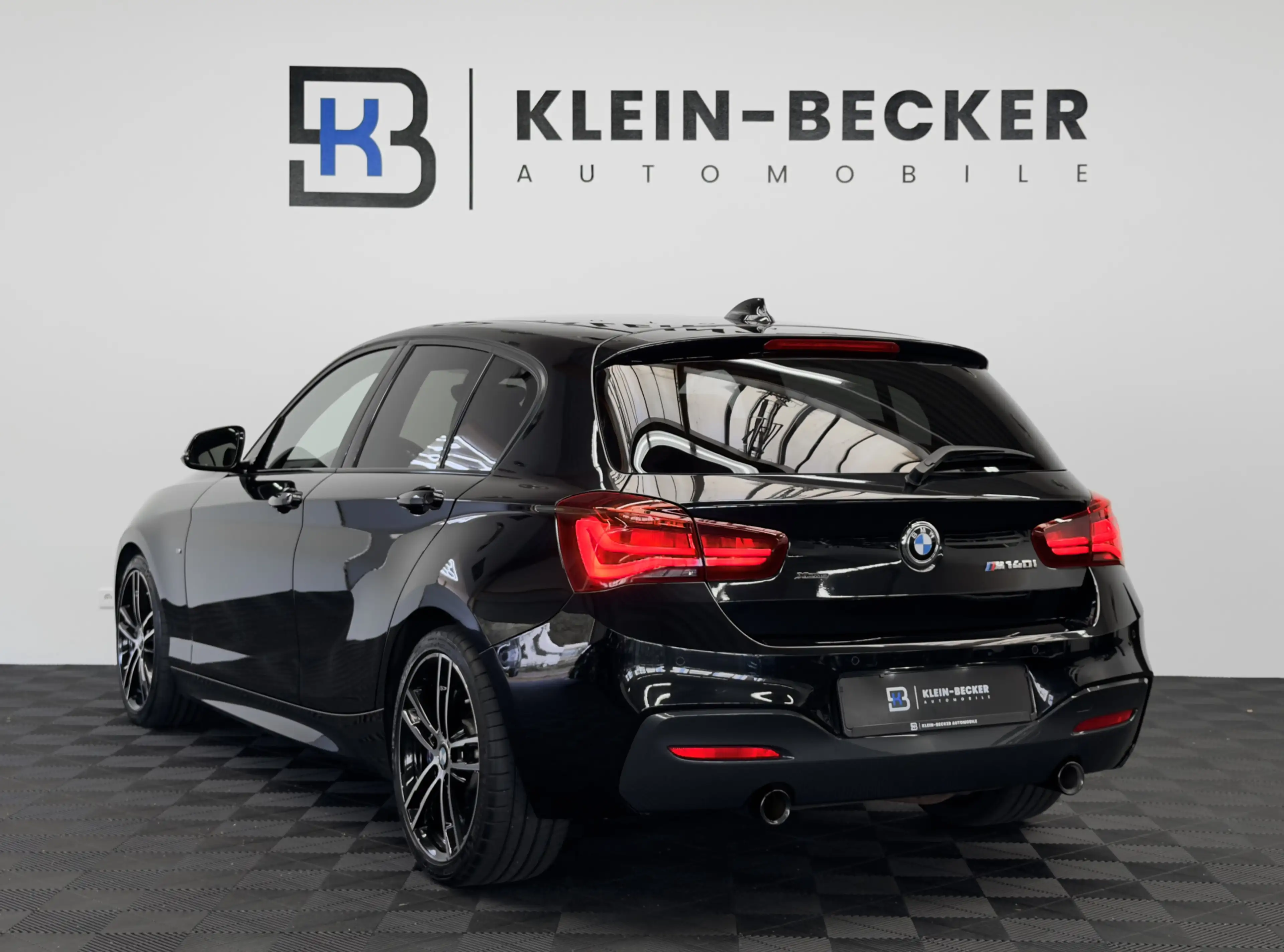 BMW 140 xDrive Special Edition *Leder*CarPlay*LED — photo 9