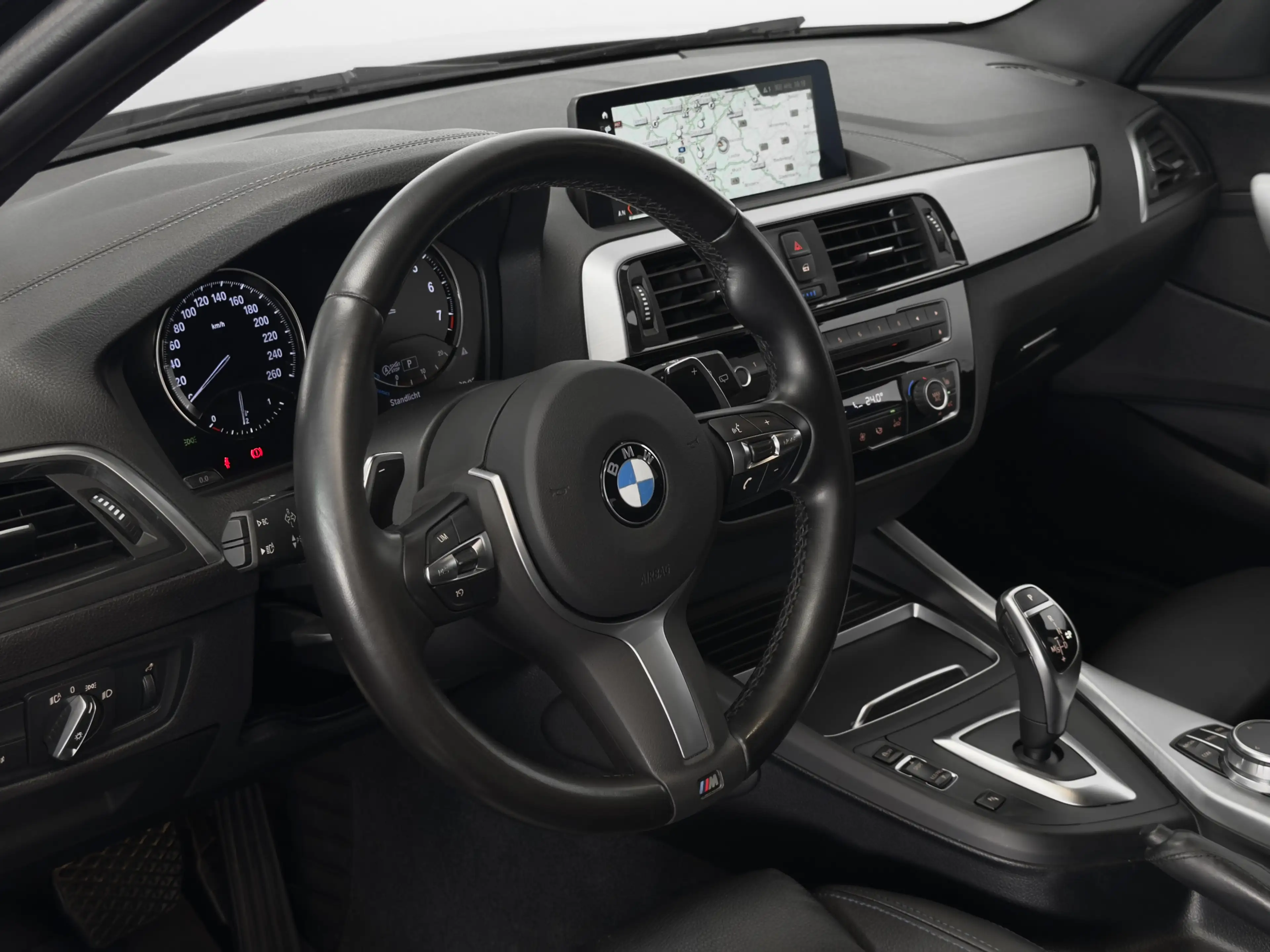 BMW 140 xDrive Special Edition *Leder*CarPlay*LED — photo 14