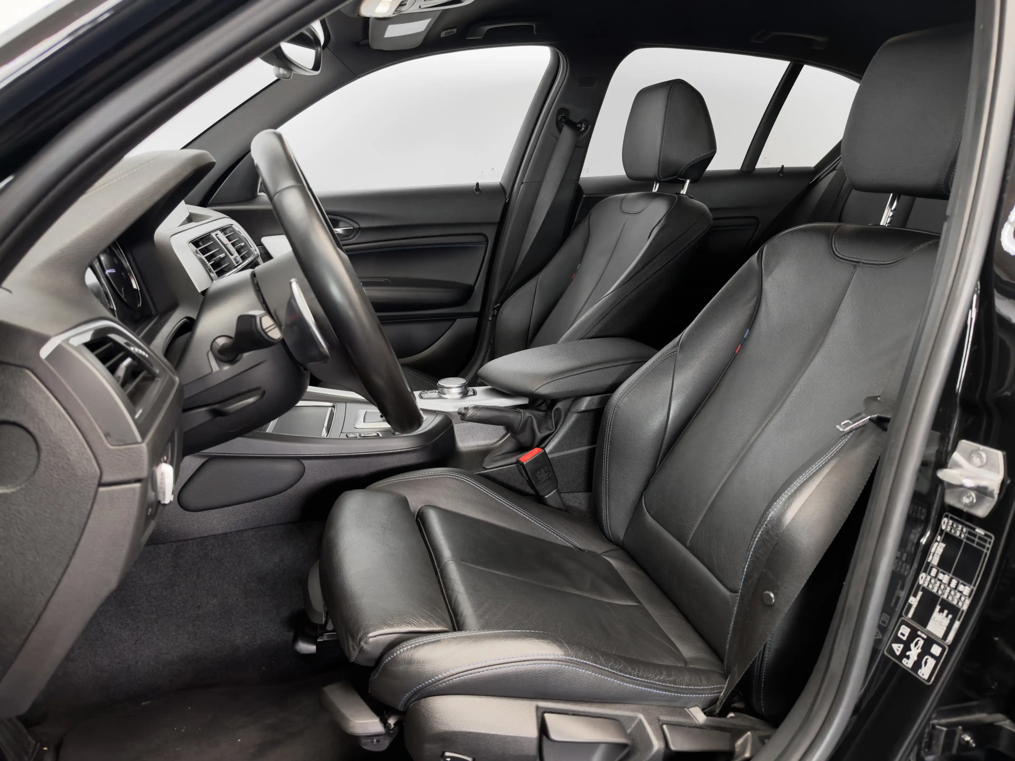 BMW 140 xDrive Special Edition *Leder*CarPlay*LED — photo 15