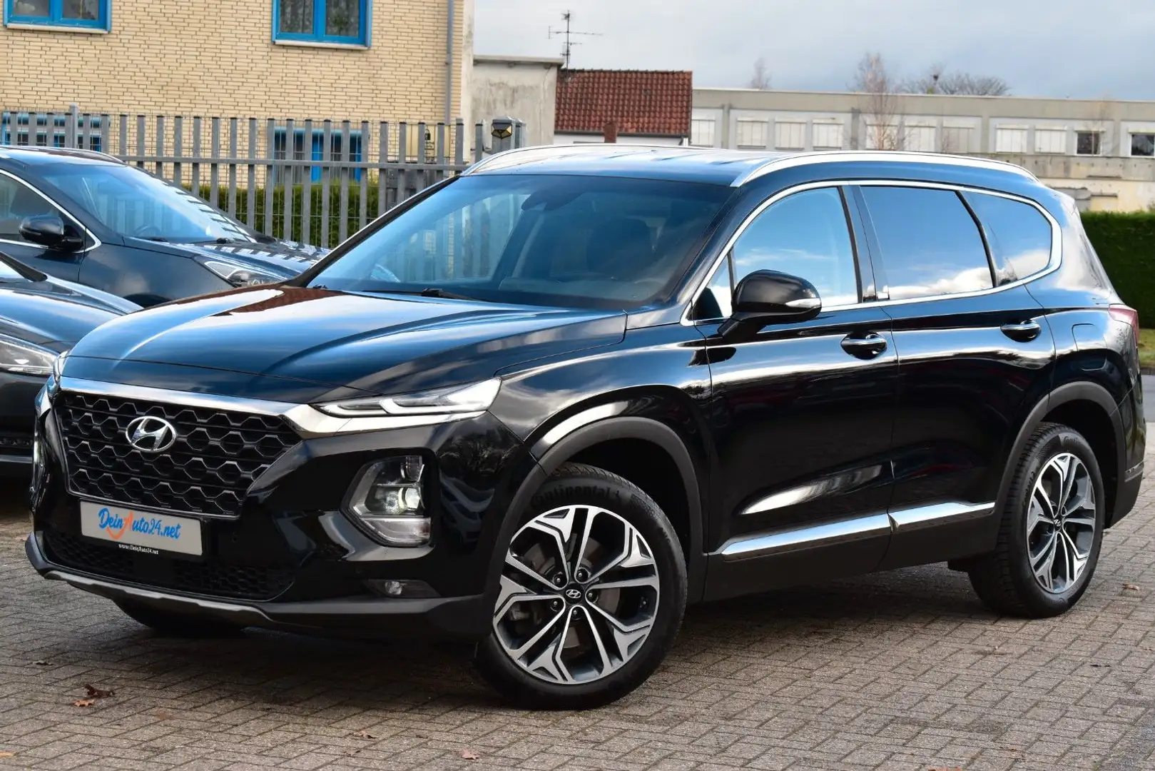 Hyundai SANTA FE Style 4WD AUT.| LED|ACC|Leder|Kamera|BT Schwarz - 1