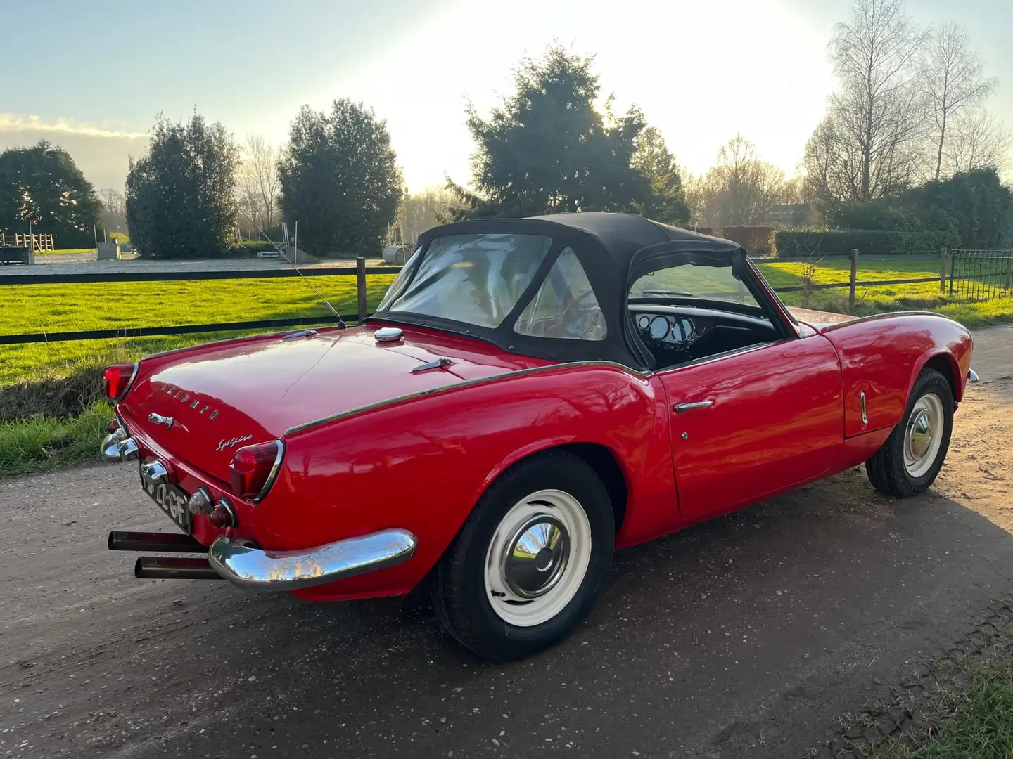 Triumph Spitfire 1300 Soft Top Rojo - 2