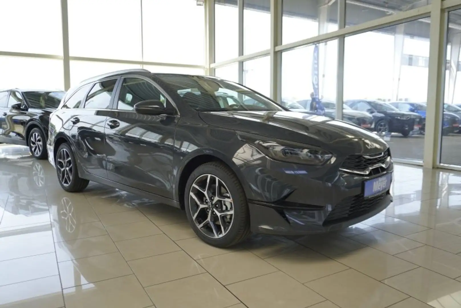 Kia Ceed / cee'd Sportswagon 1,5 T-GDI DCT 17*Alu/LED/Navi/Keyless Grigio - 1