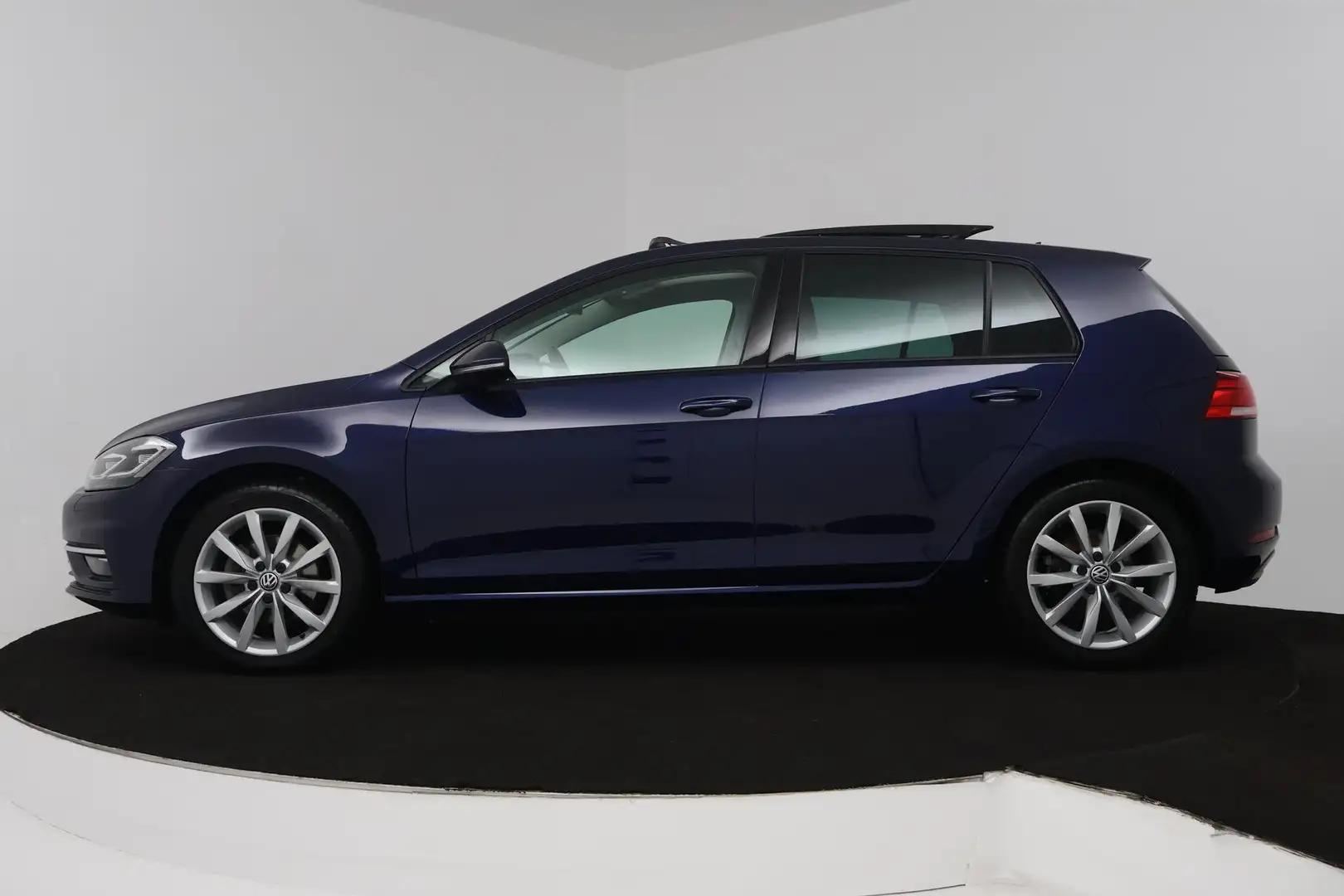 Volkswagen Golf 1.5 TSI Highline (PANORAMADAK, DIGITALE COCKPIT, C Blauw - 2