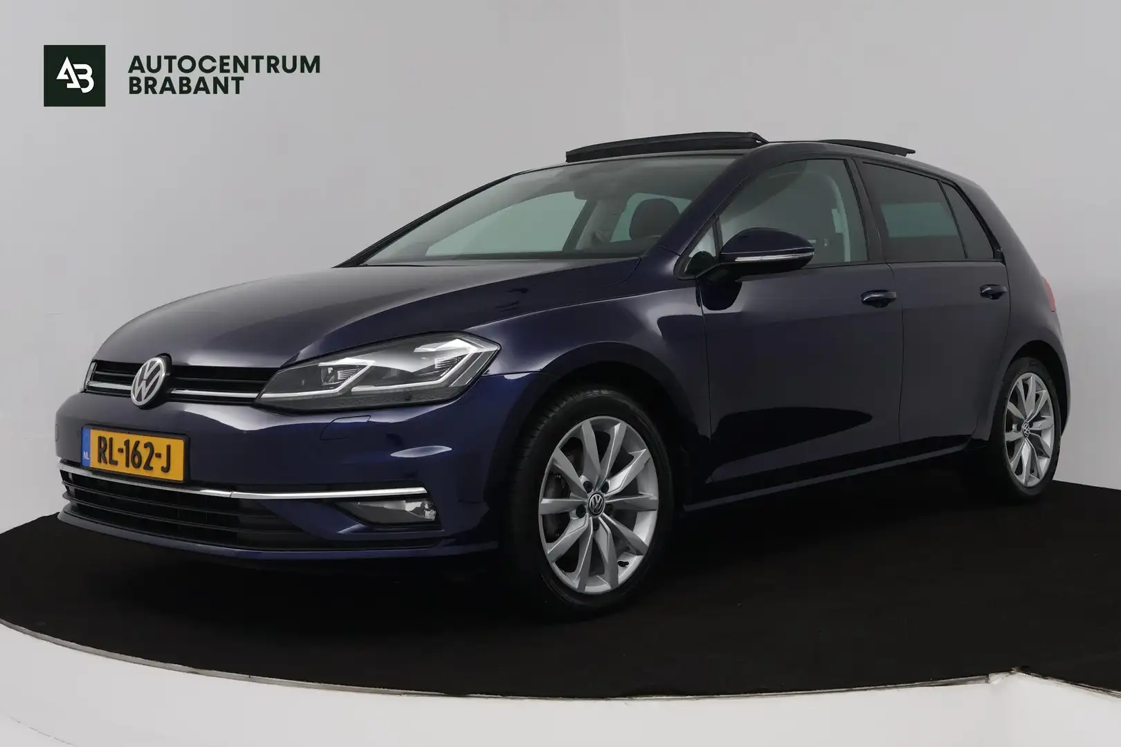 Volkswagen Golf 1.5 TSI Highline (PANORAMADAK, DIGITALE COCKPIT, C Blauw - 1