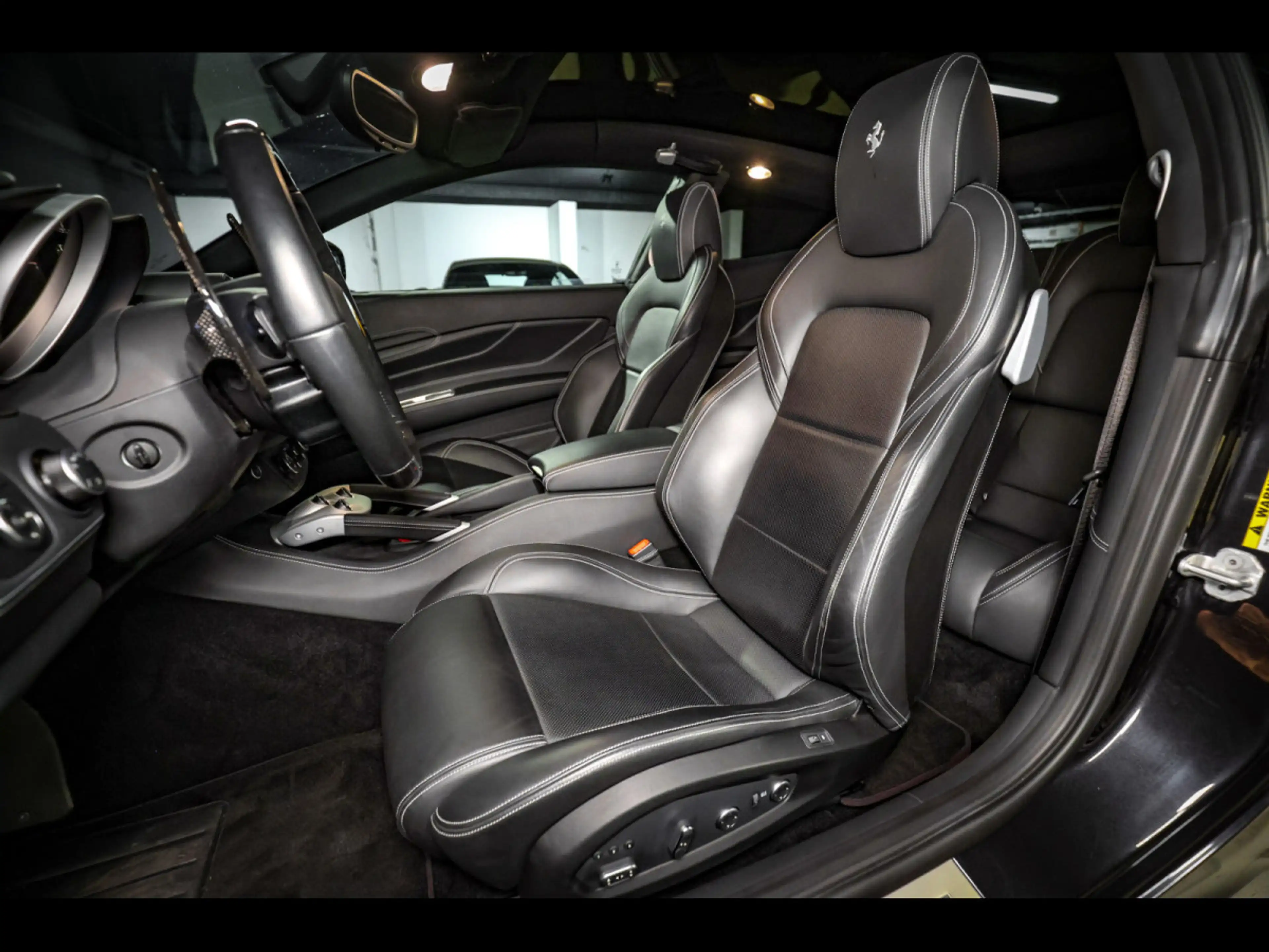 Ferrari FF 6.2 V12 4RM°NOVITEC°GRIGIO GRANITO°PANO°KAM — photo 9