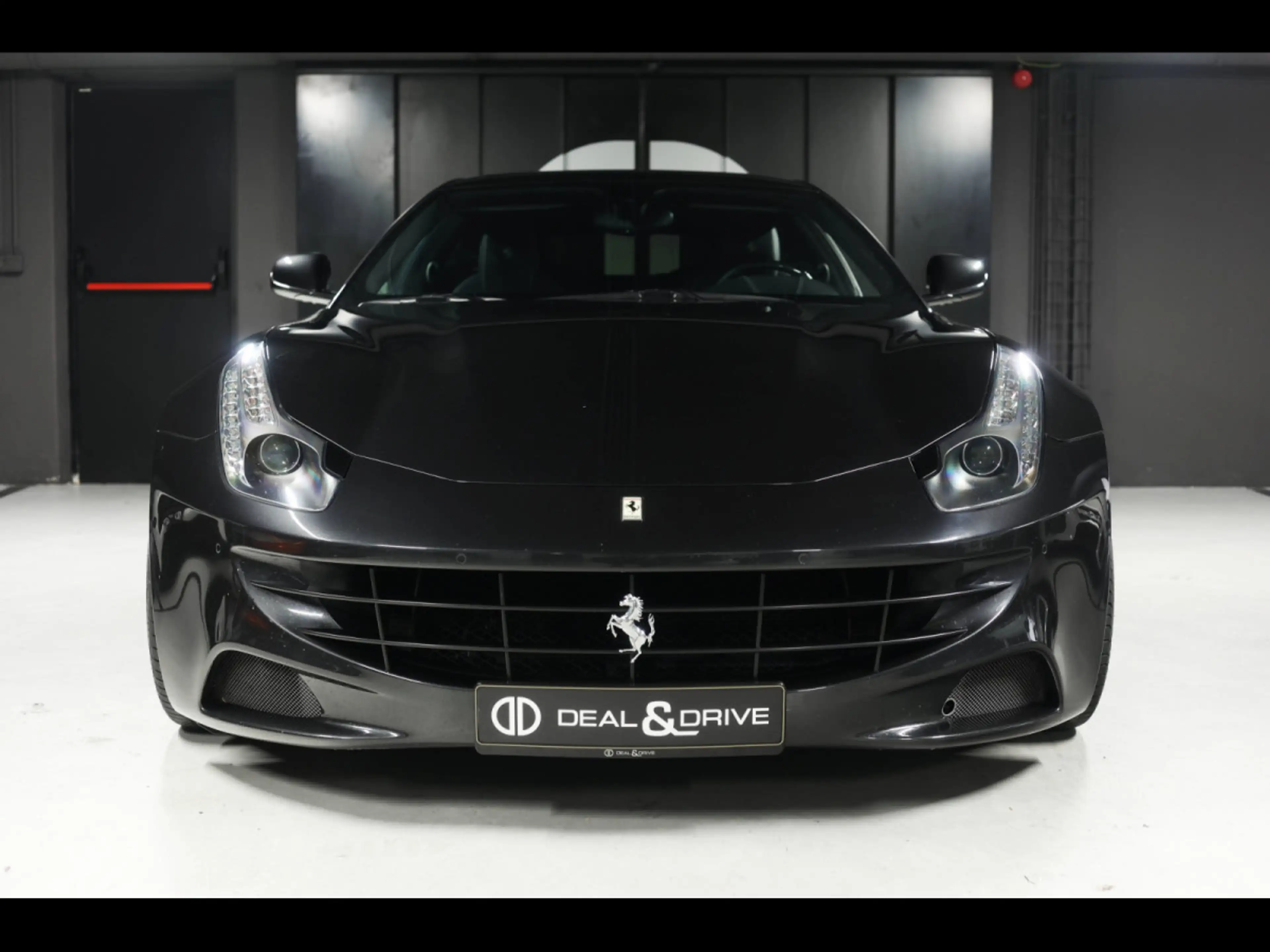 Ferrari FF 6.2 V12 4RM°NOVITEC°GRIGIO GRANITO°PANO°KAM — photo 5