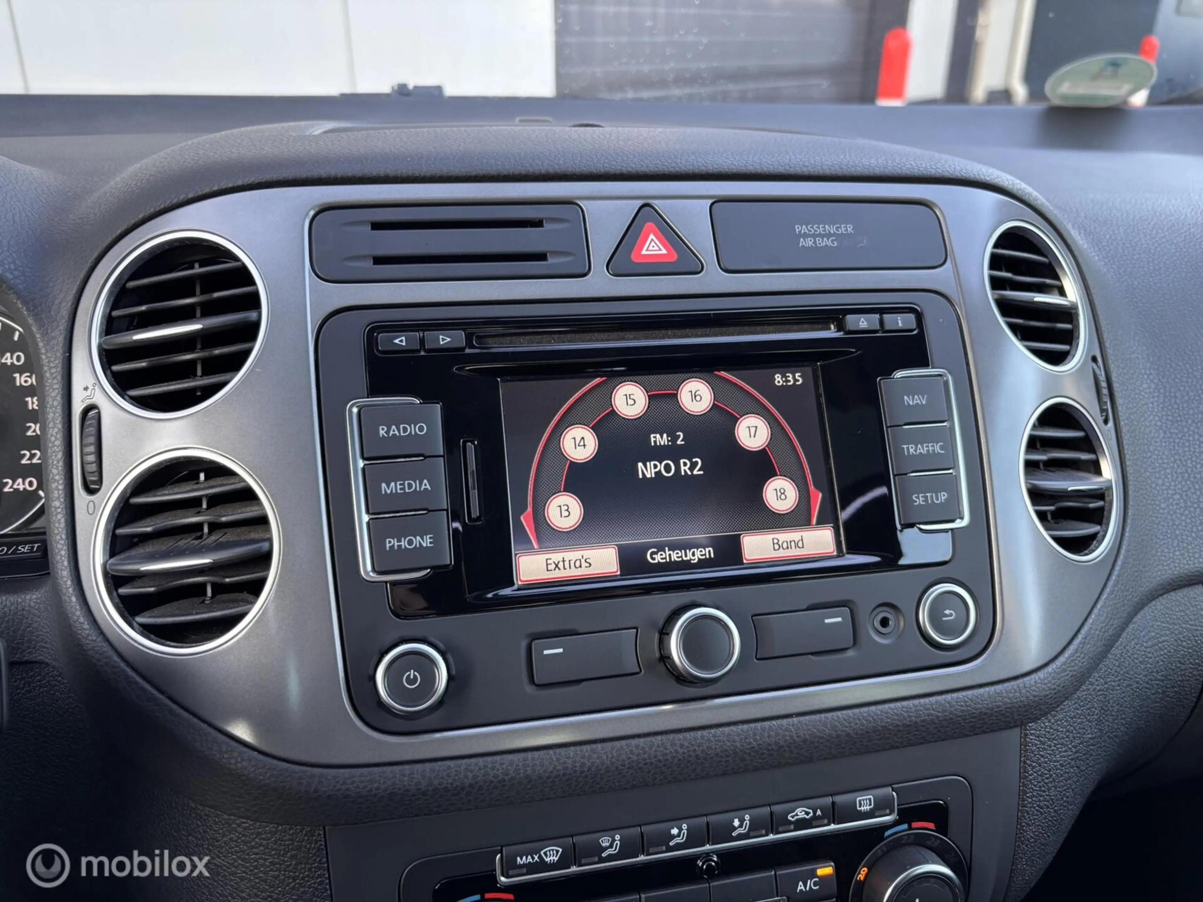 Volkswagen Golf Plus 1.4 TSI AUTOMAAT Trekhaak Navi pano dak — photo 11