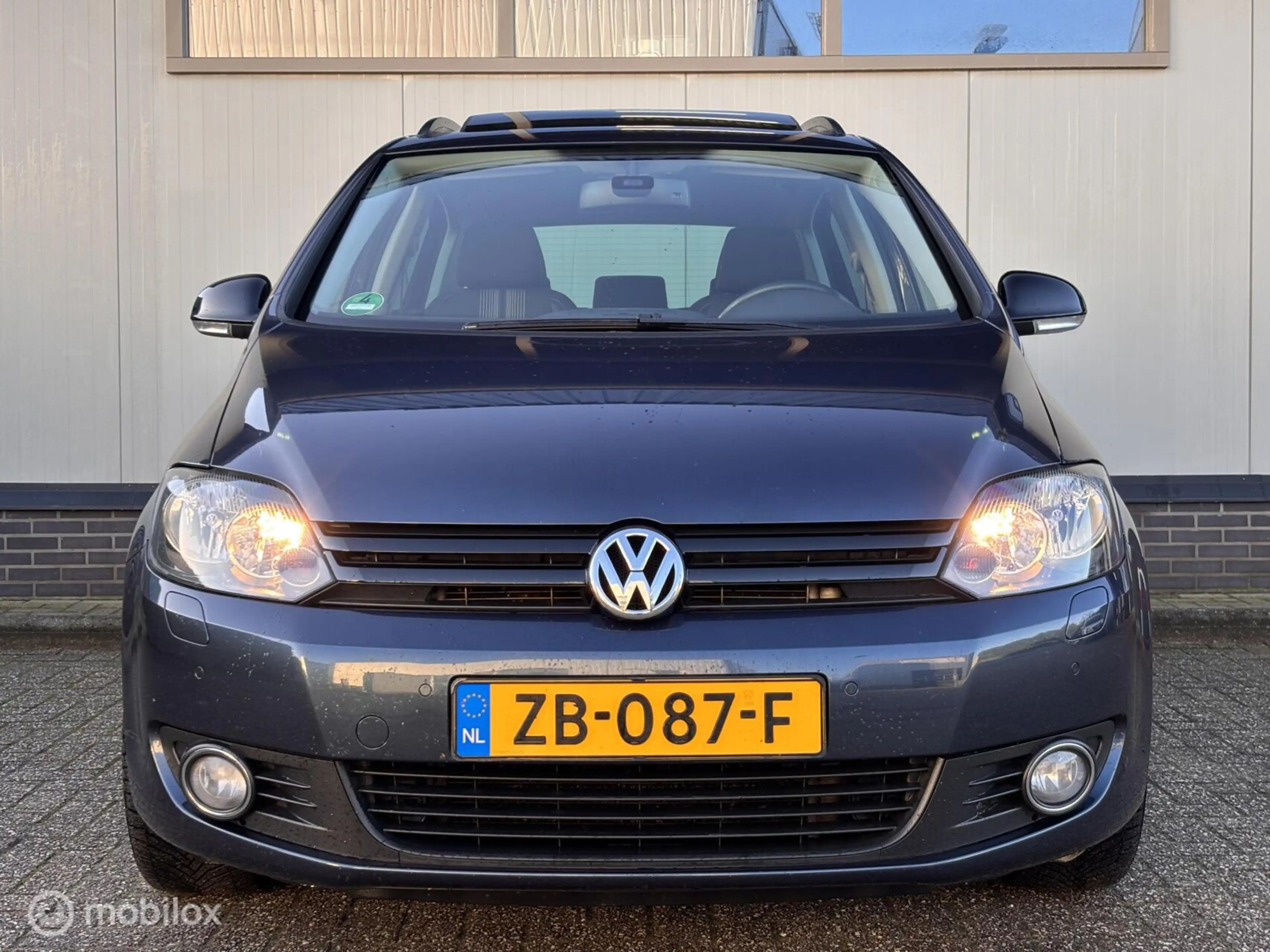 Volkswagen Golf Plus 1.4 TSI AUTOMAAT Trekhaak Navi pano dak — photo 6