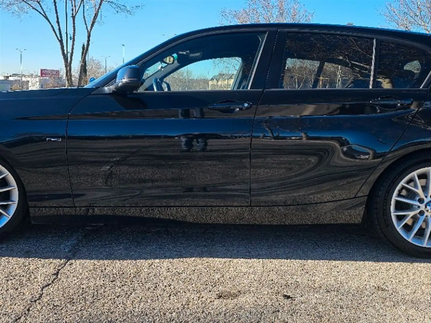 BMW 120 120dA Sport Negro - 2