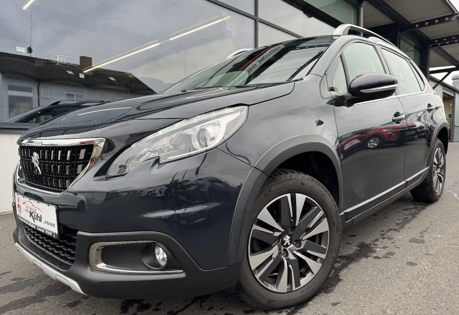 Peugeot 2008 1.5 HDI Allure*AHK/KAM/KLIMA/SHZ/LM Grau - 1