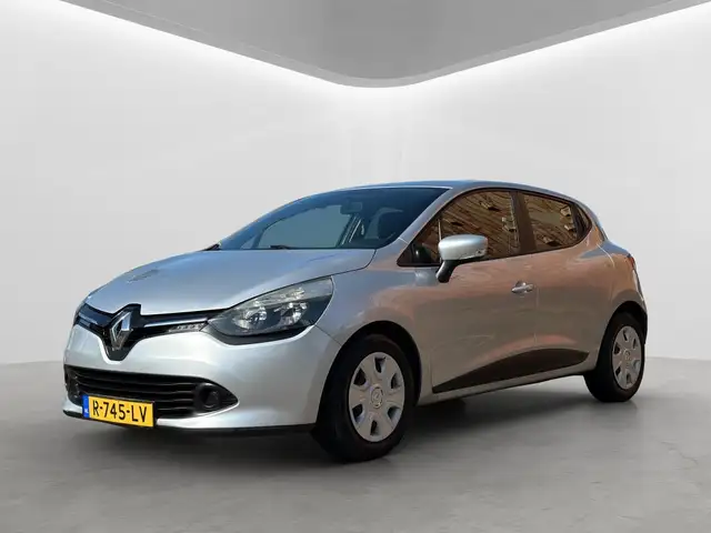 2015 Renault Clio in Grey for sale